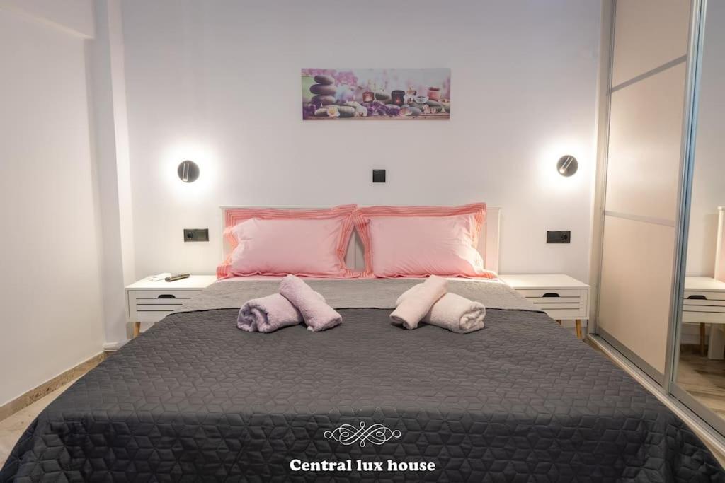 Central Lux House Каламата Экстерьер фото
